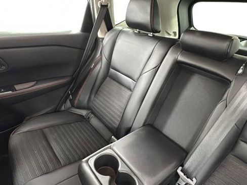 Certified 2025 Nissan Rogue SV AWD/4WD image 14