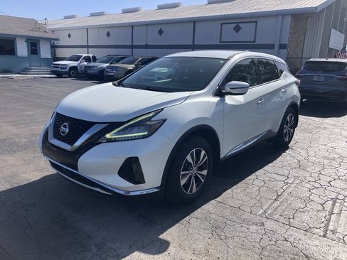 Used 2019 Nissan Murano S FWD image 4