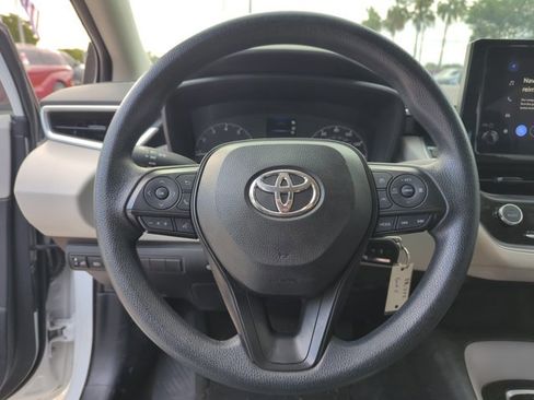 Used 2023 Toyota Corolla LE FWD image 13