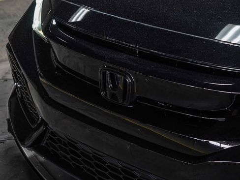 Used 2018 Honda Civic EX image 8
