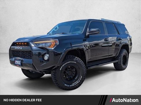 Used 2016 Toyota 4Runner SR5 AWD/4WD image 1