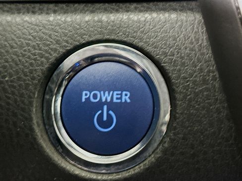 Used 2022 Toyota Camry XSE image 20