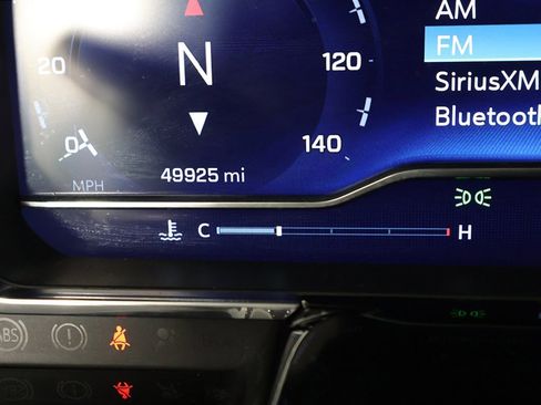 Used 2023 Chevrolet Silverado 1500 LT image 35