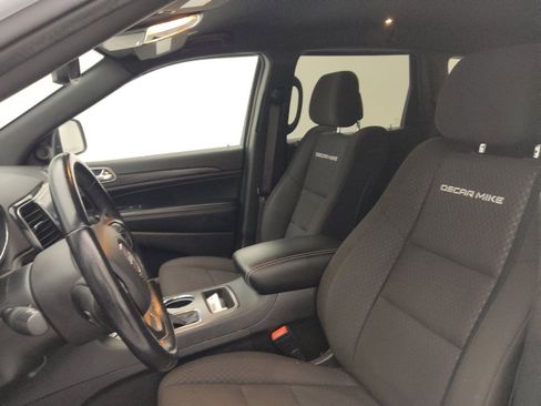Used 2021 Jeep Grand Cherokee Freedom Edition AWD/4WD image 17