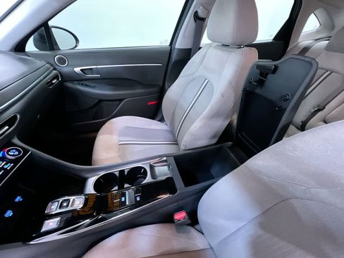 Used 2020 Hyundai Sonata SEL w/ Convenience Package FWD image 29