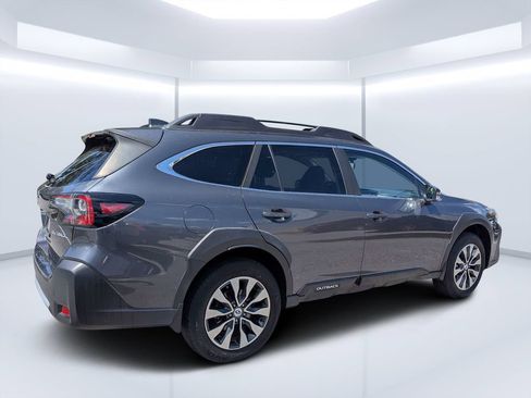 Certified 2023 Subaru Outback Limited AWD/4WD image 3
