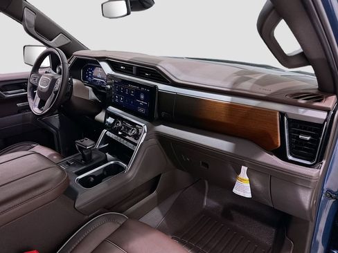 Used 2025 GMC Sierra 1500 Denali image 30