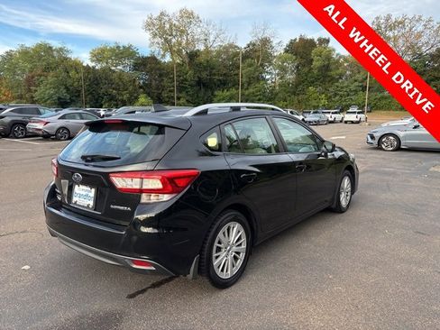 Used 2018 Subaru Impreza 2.0i Premium image 6