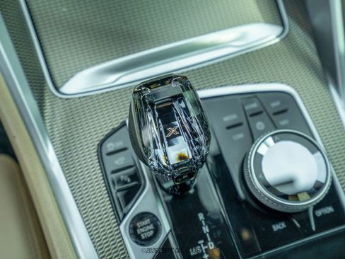 Used 2021 BMW X6 sDrive40i w/ Executive Package image 48