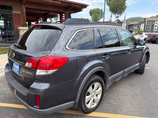 Used 2011 Subaru Outback 2.5i Limited AWD/4WD image 9