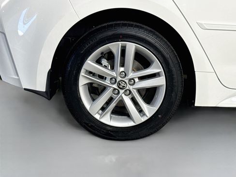 Used 2022 Toyota Corolla SE FWD image 33
