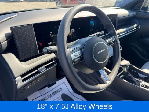 Used 2025 Hyundai Santa Cruz SEL image 20