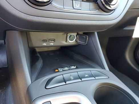 New 2026 Buick Envista Preferred image 23