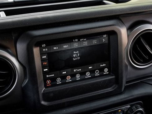 Used 2020 Jeep Wrangler Unlimited Sport S image 38