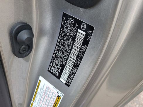 Used 2018 Lexus RC 300 image 35