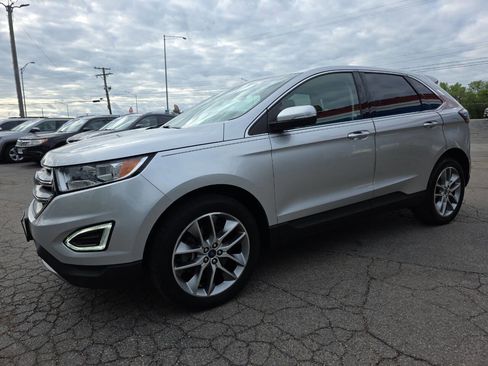 Used 2017 Ford Edge Titanium w/ Technology Package image 2