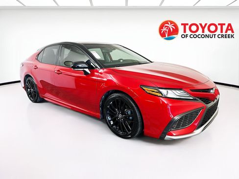 Used 2021 Toyota Camry XSE image 1