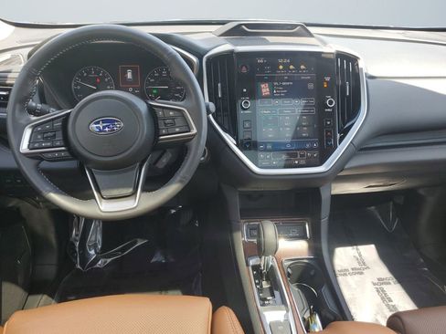 Used 2024 Subaru Ascent Touring image 10