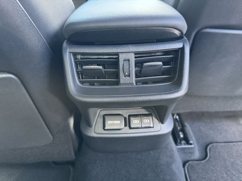 Used 2025 Lexus ES 350 w/ Premium Package FWD image 12