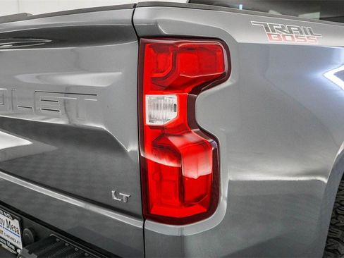 Used 2022 Chevrolet Silverado 1500 LT Trail Boss w/ Safety Package image 9