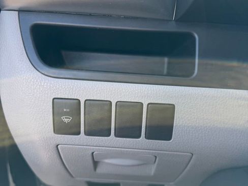 Used 2016 Toyota Highlander LE image 15