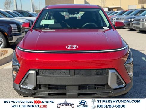 New 2026 Hyundai Kona SE image 3