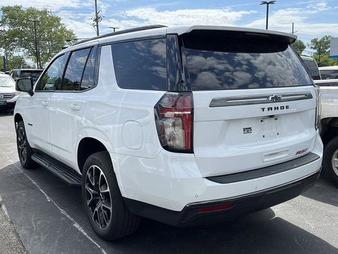 Certified 2022 Chevrolet Tahoe RST w/ Luxury Package AWD/4WD image 4