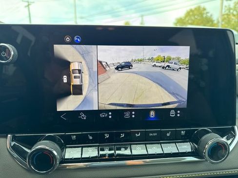 Certified 2025 Chevrolet Colorado ZR2 w/ Technology Package image 14