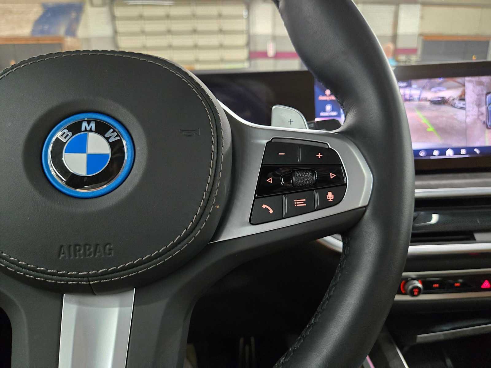Used 2026 BMW X5 xDrive50e w/ M Sport Package AWD/4WD image 30