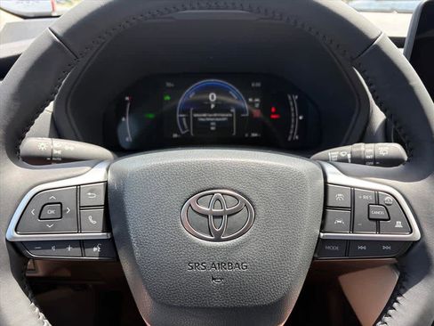 New 2026 Toyota Grand Highlander AWD Hybrid image 17