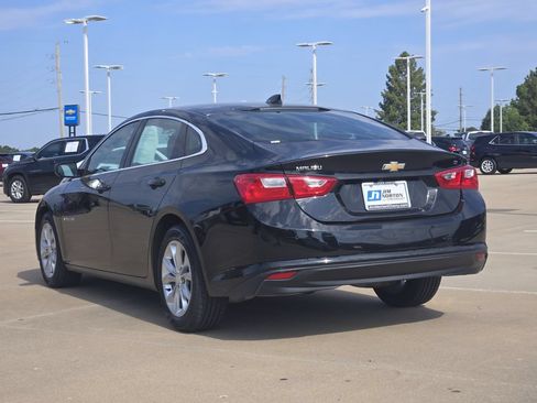 Used 2024 Chevrolet Malibu LT FWD image 5