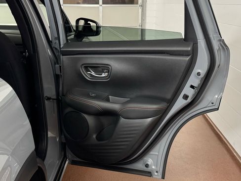 Used 2024 Honda HR-V Sport image 28