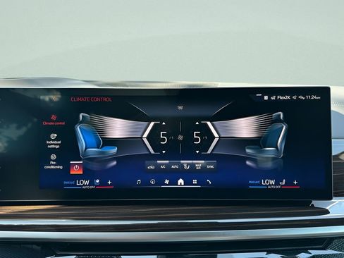 New 2026 BMW X5 xDrive50e AWD/4WD image 25