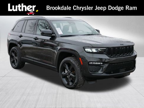 Used 2023 Jeep Grand Cherokee Limited w/ Luxury Tech Group II image 1