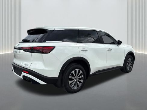 Used 2025 INFINITI QX60 Pure FWD image 5