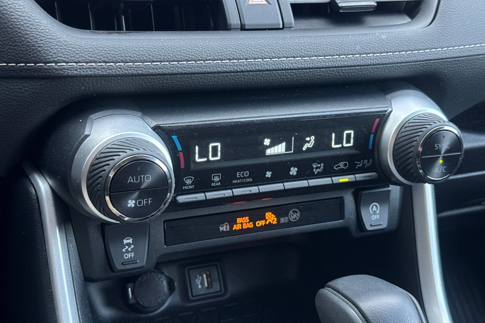 Certified 2023 Toyota RAV4 XLE AWD/4WD image 26