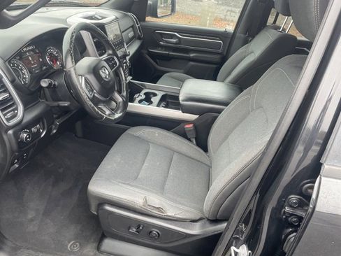 Used 2019 RAM 1500 Big Horn image 12