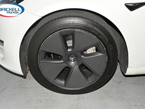 Used 2023 Tesla Model 3 Standard Range RWD image 32