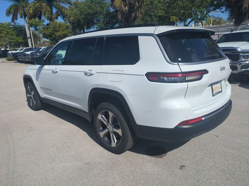 New 2026 Jeep Grand Cherokee L Limited RWD image 7