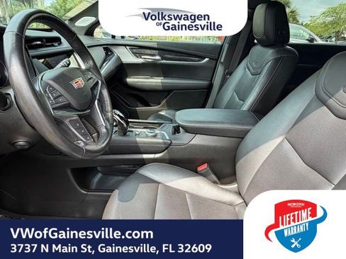 Used 2023 Cadillac XT5 Premium Luxury AWD/4WD image 19