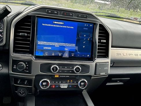 Used 2022 Ford F350 Platinum AWD/4WD image 17