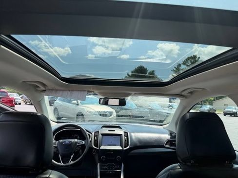 Used 2020 Ford Edge SEL w/ Convenience Package AWD/4WD image 41