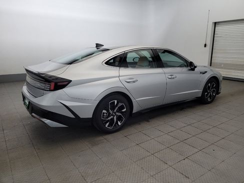 Used 2025 Hyundai Sonata SEL FWD image 10