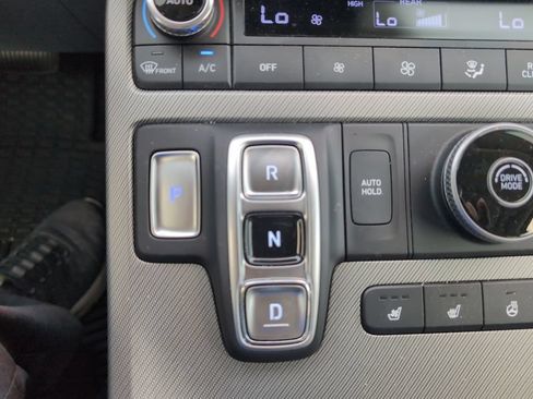 Used 2025 Hyundai Palisade SEL FWD image 15