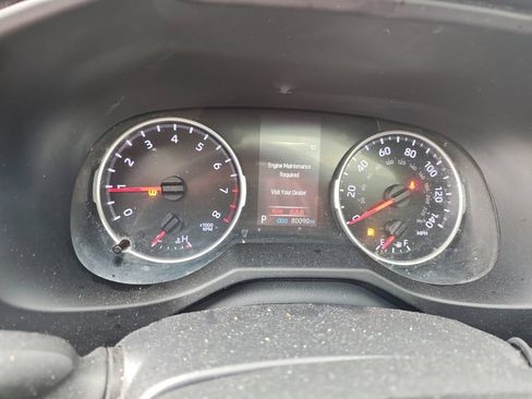 Used 2019 Toyota RAV4 XLE w/ Convenience Package AWD/4WD image 8