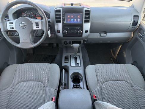 Used 2019 Nissan Frontier SV AWD/4WD image 10