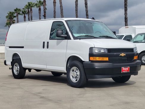 New 2025 Chevrolet Express 2500 w/ Driver Convenience Package RWD image 26