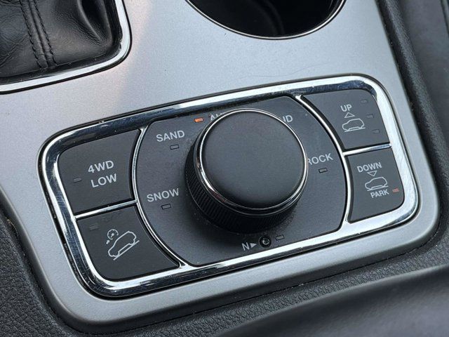 Used 2018 Jeep Grand Cherokee High Altitude AWD/4WD image 41