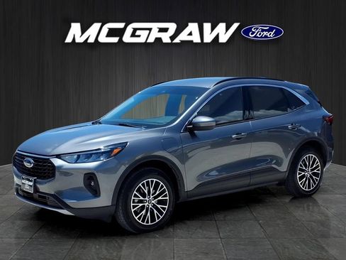 Certified 2024 Ford Escape SE FWD image 1