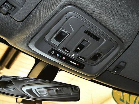 Used 2022 Chevrolet Silverado 1500 RST w/ All Star Edition Plus image 28